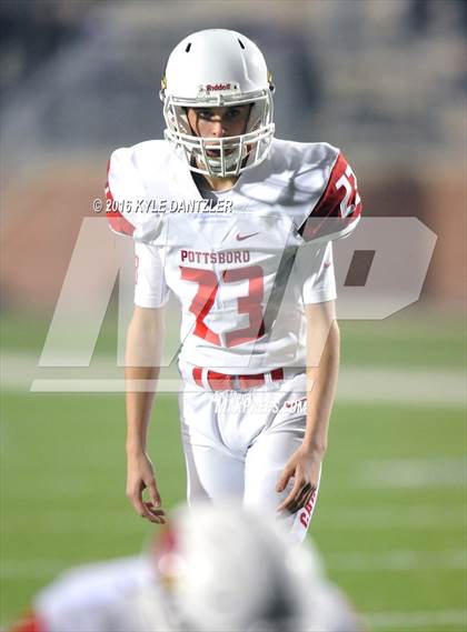 Thumbnail 1 in Farmersville vs. Pottsboro (UIL 3A Division 1 Region 2 Semifinal) photogallery.
