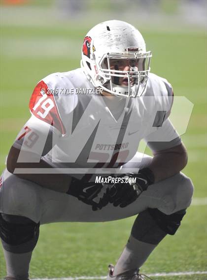 Thumbnail 3 in Farmersville vs. Pottsboro (UIL 3A Division 1 Region 2 Semifinal) photogallery.