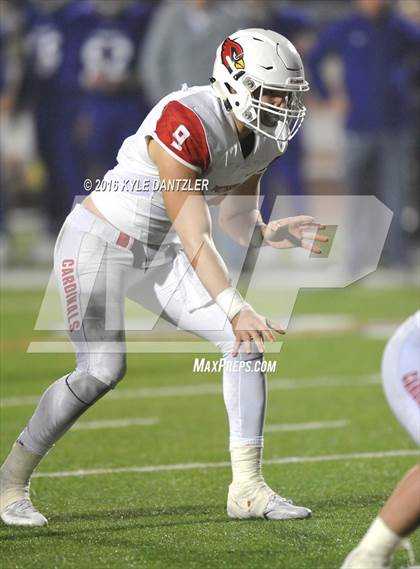 Thumbnail 3 in Farmersville vs. Pottsboro (UIL 3A Division 1 Region 2 Semifinal) photogallery.