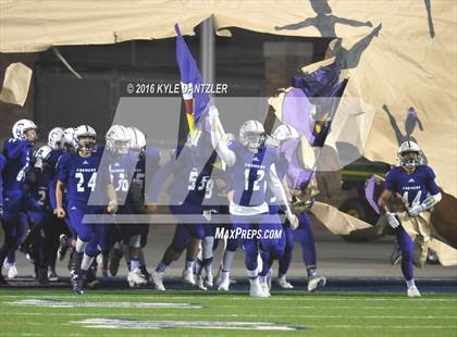 Thumbnail 2 in Farmersville vs. Pottsboro (UIL 3A Division 1 Region 2 Semifinal) photogallery.
