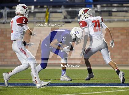 Thumbnail 3 in Farmersville vs. Pottsboro (UIL 3A Division 1 Region 2 Semifinal) photogallery.