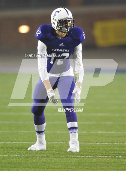 Thumbnail 2 in Farmersville vs. Pottsboro (UIL 3A Division 1 Region 2 Semifinal) photogallery.