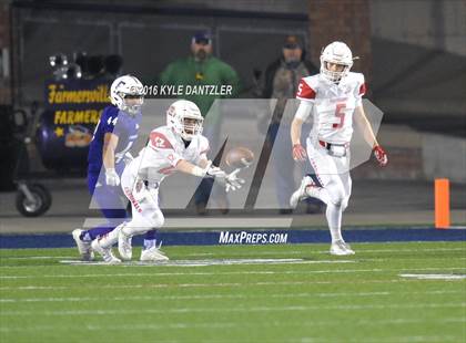 Thumbnail 3 in Farmersville vs. Pottsboro (UIL 3A Division 1 Region 2 Semifinal) photogallery.