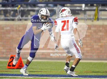 Thumbnail 2 in Farmersville vs. Pottsboro (UIL 3A Division 1 Region 2 Semifinal) photogallery.