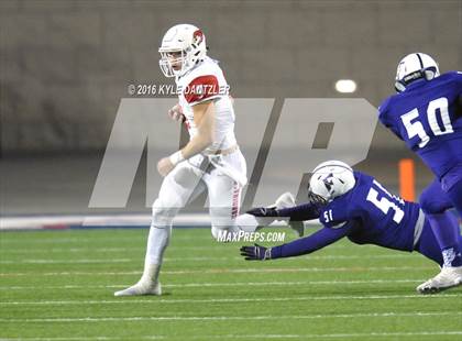 Thumbnail 2 in Farmersville vs. Pottsboro (UIL 3A Division 1 Region 2 Semifinal) photogallery.