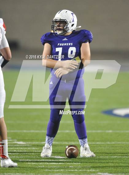 Thumbnail 2 in Farmersville vs. Pottsboro (UIL 3A Division 1 Region 2 Semifinal) photogallery.