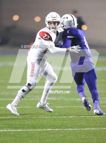 Thumbnail 3 in Farmersville vs. Pottsboro (UIL 3A Division 1 Region 2 Semifinal) photogallery.