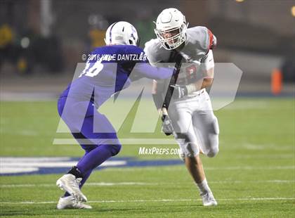 Thumbnail 2 in Farmersville vs. Pottsboro (UIL 3A Division 1 Region 2 Semifinal) photogallery.