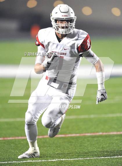 Thumbnail 1 in Farmersville vs. Pottsboro (UIL 3A Division 1 Region 2 Semifinal) photogallery.