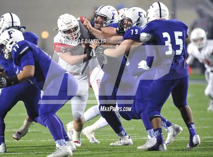 Thumbnail 2 in Farmersville vs. Pottsboro (UIL 3A Division 1 Region 2 Semifinal) photogallery.