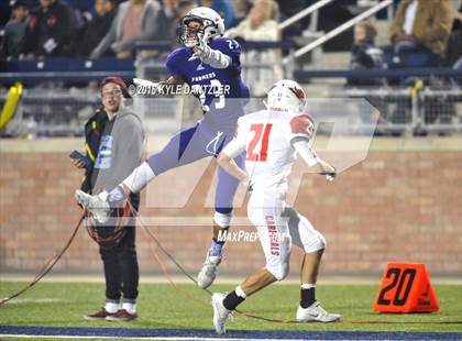 Thumbnail 3 in Farmersville vs. Pottsboro (UIL 3A Division 1 Region 2 Semifinal) photogallery.
