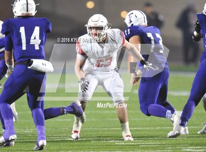 Thumbnail 3 in Farmersville vs. Pottsboro (UIL 3A Division 1 Region 2 Semifinal) photogallery.