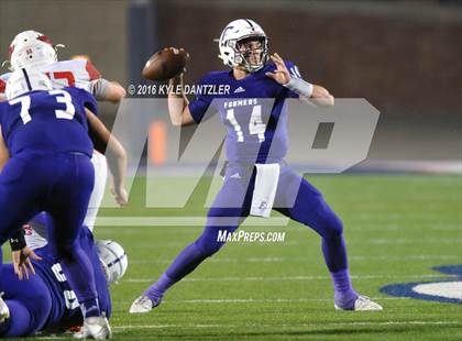 Thumbnail 1 in Farmersville vs. Pottsboro (UIL 3A Division 1 Region 2 Semifinal) photogallery.