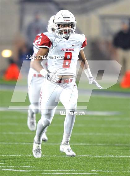 Thumbnail 2 in Farmersville vs. Pottsboro (UIL 3A Division 1 Region 2 Semifinal) photogallery.
