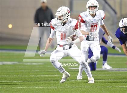 Thumbnail 2 in Farmersville vs. Pottsboro (UIL 3A Division 1 Region 2 Semifinal) photogallery.