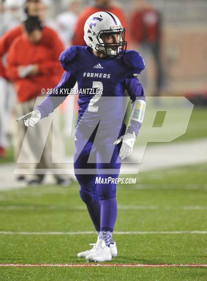 Thumbnail 1 in Farmersville vs. Pottsboro (UIL 3A Division 1 Region 2 Semifinal) photogallery.
