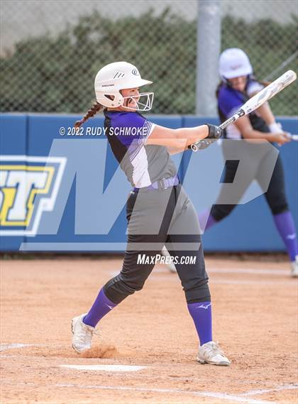 Thumbnail 1 in Foothills Christian vs. Fallbrook (CIF SDS Division 5 Finals) photogallery.