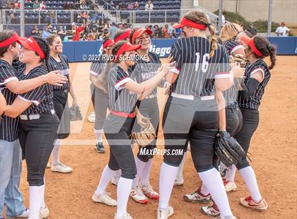 Thumbnail 2 in Foothills Christian vs. Fallbrook (CIF SDS Division 5 Finals) photogallery.