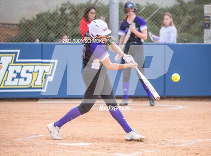 Thumbnail 2 in Foothills Christian vs. Fallbrook (CIF SDS Division 5 Finals) photogallery.