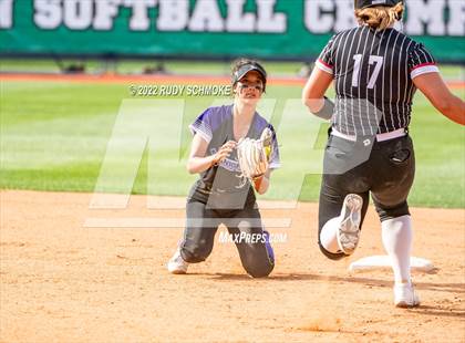 Thumbnail 1 in Foothills Christian vs. Fallbrook (CIF SDS Division 5 Finals) photogallery.