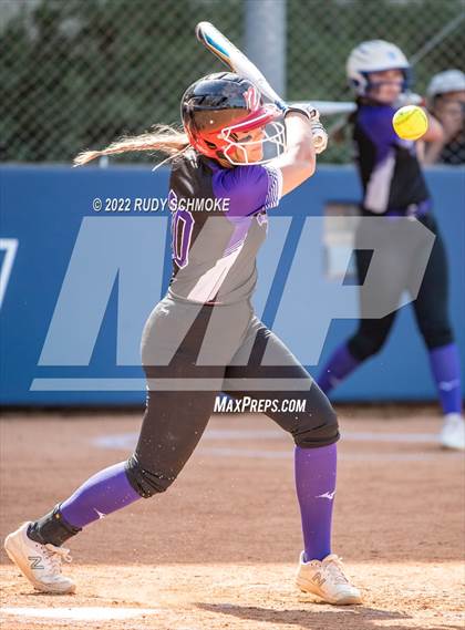 Thumbnail 3 in Foothills Christian vs. Fallbrook (CIF SDS Division 5 Finals) photogallery.