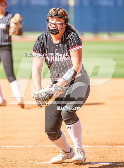 Thumbnail 3 in Foothills Christian vs. Fallbrook (CIF SDS Division 5 Finals) photogallery.
