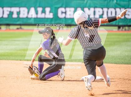 Thumbnail 1 in Foothills Christian vs. Fallbrook (CIF SDS Division 5 Finals) photogallery.