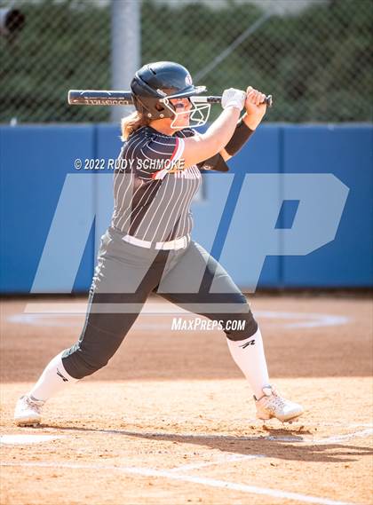 Thumbnail 1 in Foothills Christian vs. Fallbrook (CIF SDS Division 5 Finals) photogallery.