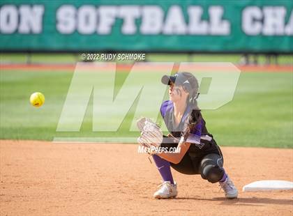Thumbnail 3 in Foothills Christian vs. Fallbrook (CIF SDS Division 5 Finals) photogallery.