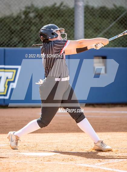 Thumbnail 1 in Foothills Christian vs. Fallbrook (CIF SDS Division 5 Finals) photogallery.