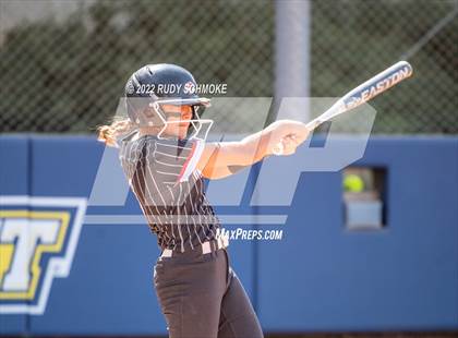 Thumbnail 3 in Foothills Christian vs. Fallbrook (CIF SDS Division 5 Finals) photogallery.