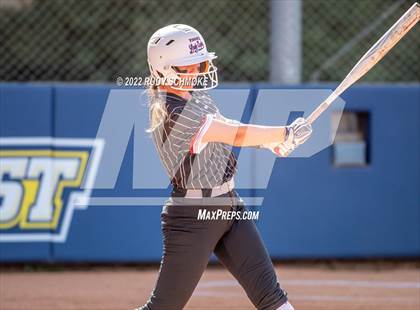 Thumbnail 1 in Foothills Christian vs. Fallbrook (CIF SDS Division 5 Finals) photogallery.
