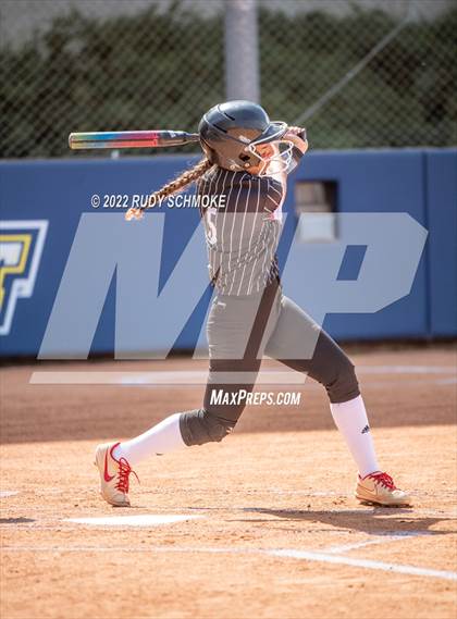 Thumbnail 1 in Foothills Christian vs. Fallbrook (CIF SDS Division 5 Finals) photogallery.