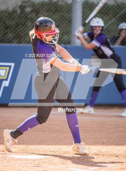 Thumbnail 2 in Foothills Christian vs. Fallbrook (CIF SDS Division 5 Finals) photogallery.