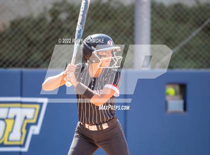 Thumbnail 2 in Foothills Christian vs. Fallbrook (CIF SDS Division 5 Finals) photogallery.