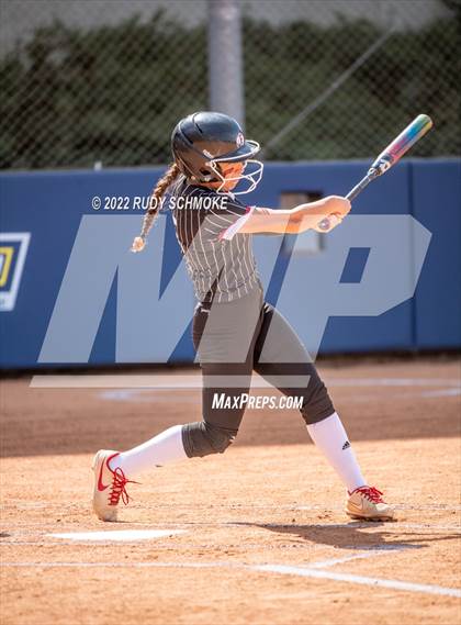 Thumbnail 3 in Foothills Christian vs. Fallbrook (CIF SDS Division 5 Finals) photogallery.