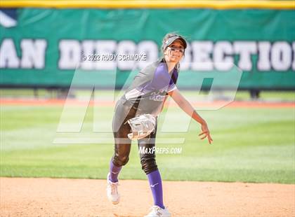 Thumbnail 2 in Foothills Christian vs. Fallbrook (CIF SDS Division 5 Finals) photogallery.