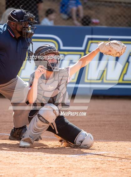Thumbnail 3 in Foothills Christian vs. Fallbrook (CIF SDS Division 5 Finals) photogallery.