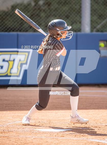 Thumbnail 2 in Foothills Christian vs. Fallbrook (CIF SDS Division 5 Finals) photogallery.