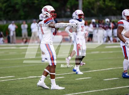 Thumbnail 3 in DeMatha @ Cardinal Gibbons photogallery.