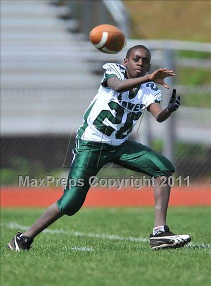 Thumbnail 3 in Weaver @ Tolland photogallery.