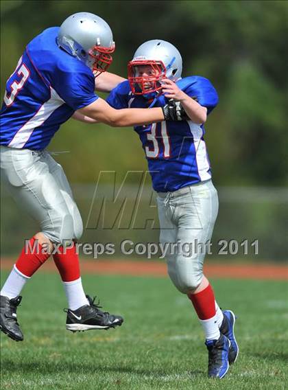 Thumbnail 1 in Weaver @ Tolland photogallery.