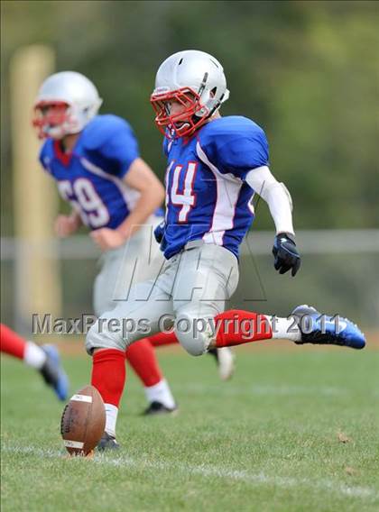 Thumbnail 1 in Weaver @ Tolland photogallery.