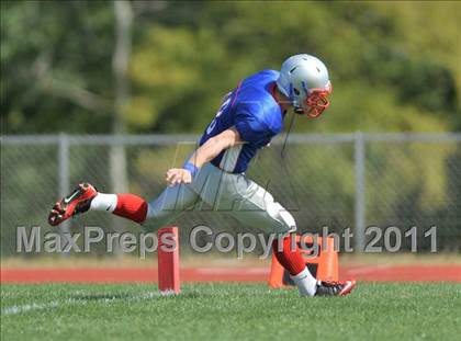 Thumbnail 2 in Weaver @ Tolland photogallery.