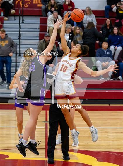 Thumbnail 2 in Chantilly @ Oakton (VHSL Class 6 Region D Region Semifinal) photogallery.