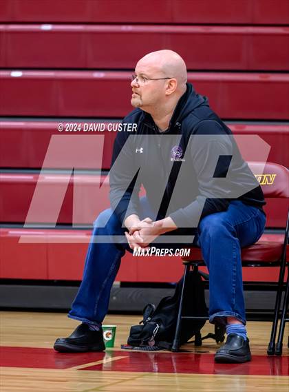 Thumbnail 2 in Chantilly @ Oakton (VHSL Class 6 Region D Region Semifinal) photogallery.