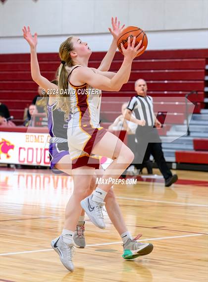 Thumbnail 1 in Chantilly @ Oakton (VHSL Class 6 Region D Region Semifinal) photogallery.