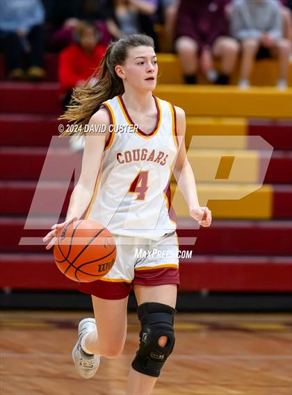 Thumbnail 2 in Chantilly @ Oakton (VHSL Class 6 Region D Region Semifinal) photogallery.