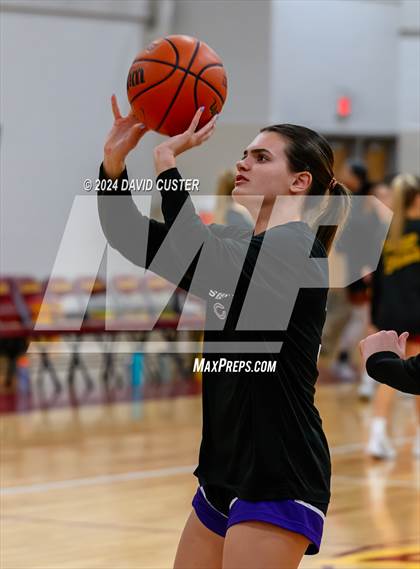 Thumbnail 2 in Chantilly @ Oakton (VHSL Class 6 Region D Region Semifinal) photogallery.