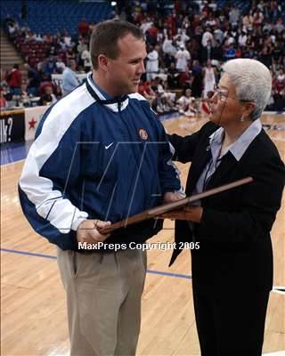 Thumbnail 3 in Campbell Hall vs. St. Mary's-Berkeley (State D4 Final)#2 photogallery.